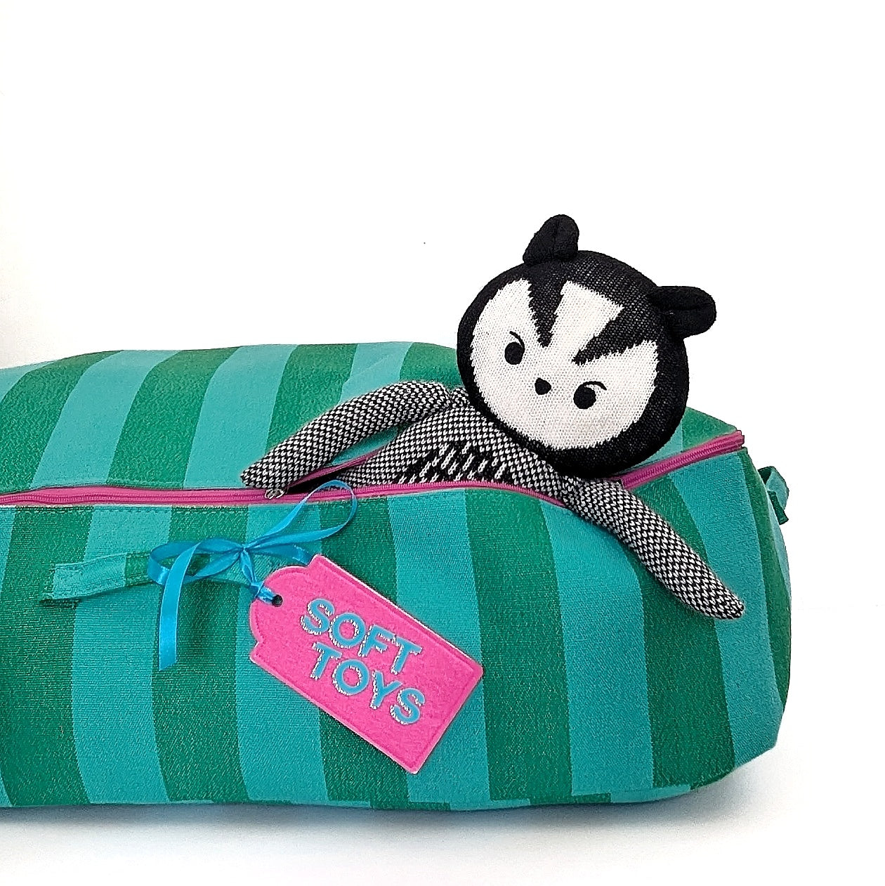 Custom labels and tags