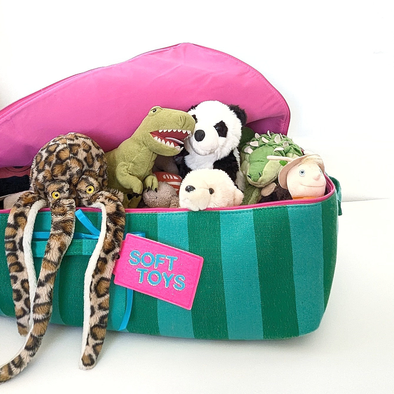 Custom labels and tags